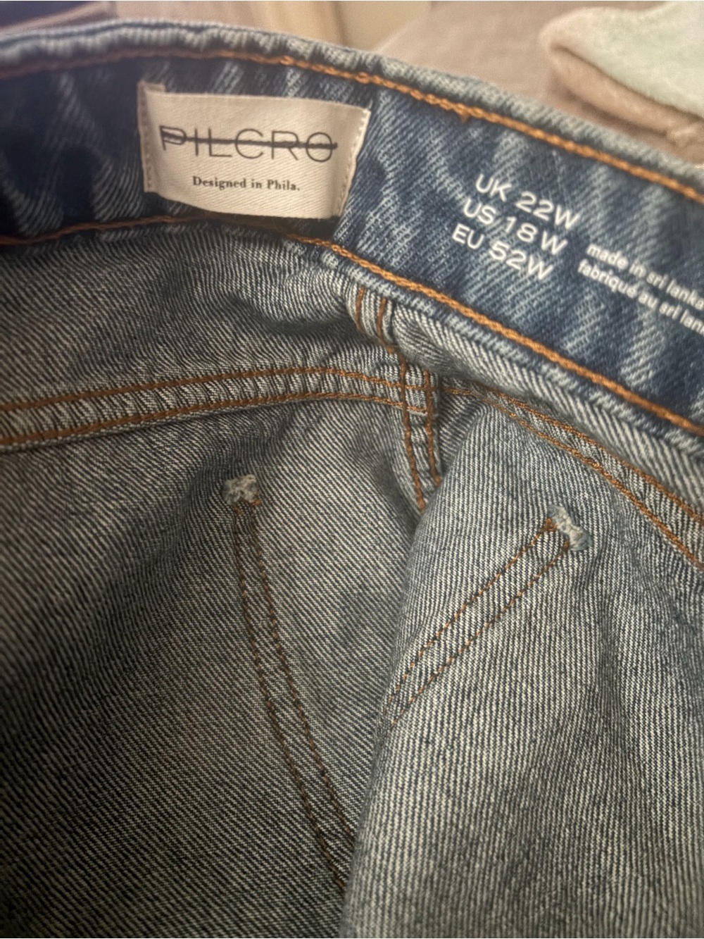 Pilcro by Anthropologie High-Rise Denim Bermuda Raw Hem Shorts Size 18W - Picture 5 of 7